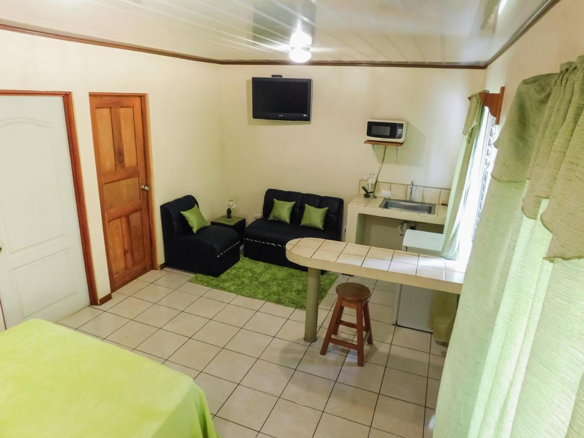 Hotel Amjeco San Isidro De El General Bagian luar foto