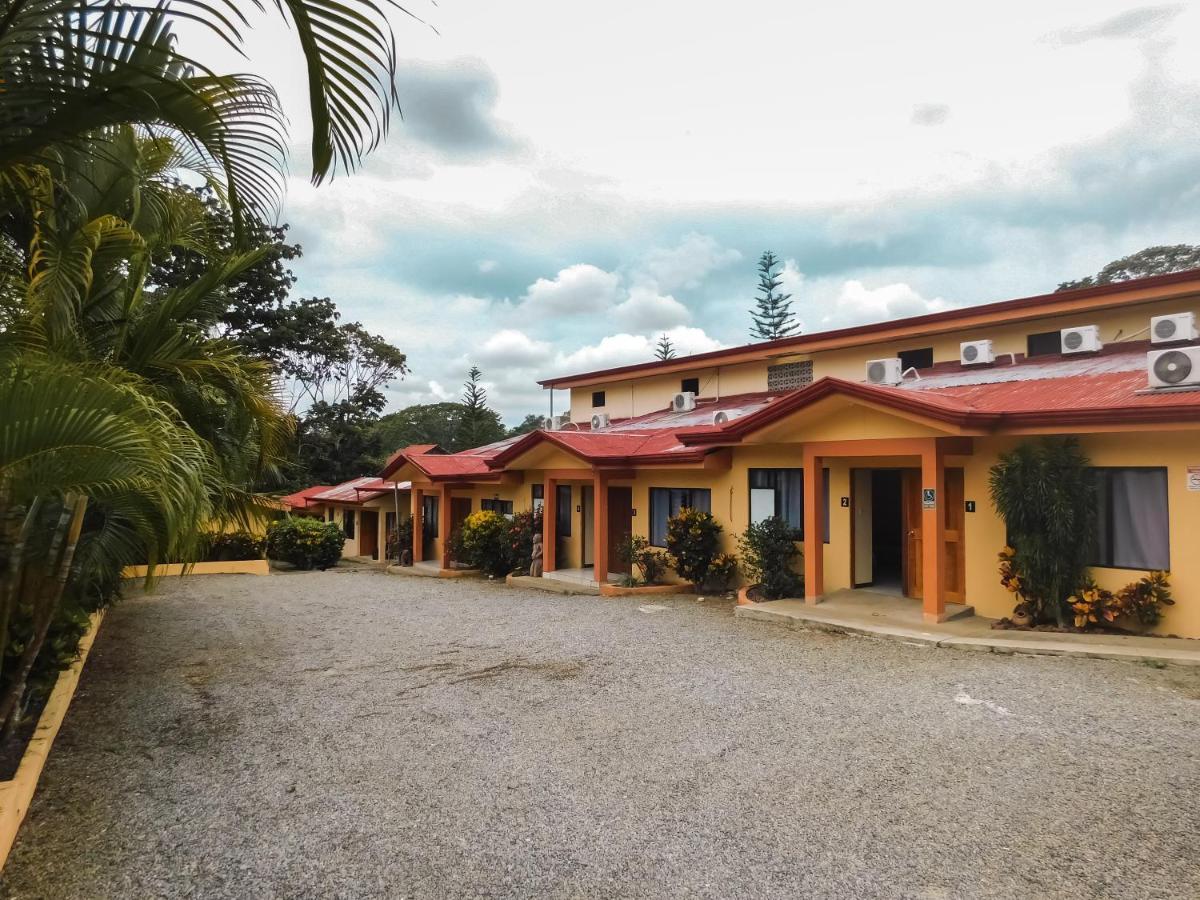 Hotel Amjeco San Isidro De El General Bagian luar foto