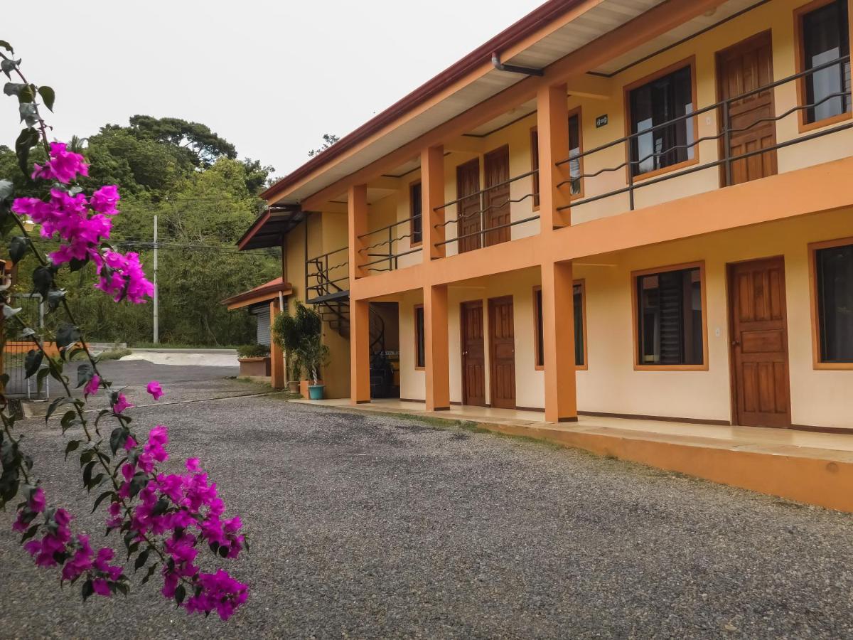 Hotel Amjeco San Isidro De El General Bagian luar foto